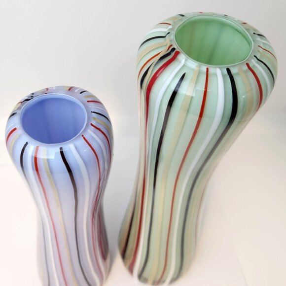 1 pair Contemporary Striped Glass Bud Vases, Purple, Green - Picture 4 of 5